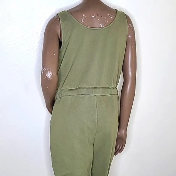Venus Jumpsuit Size Medium Khaki Green Military Inspired Trend Sleeveless Casual - Picture 6 of 9